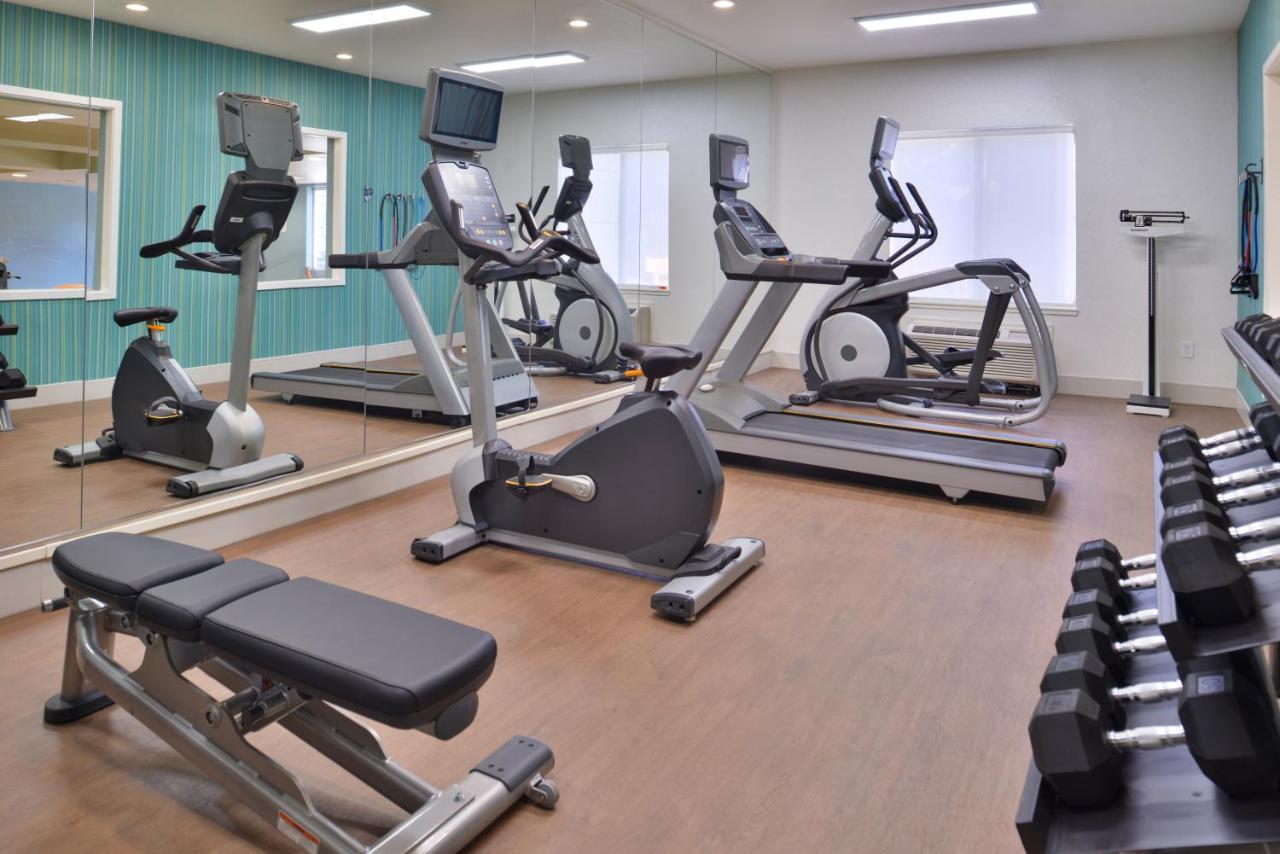 Holiday Inn Express Stockton Southeast By Ihg Exteriör bild