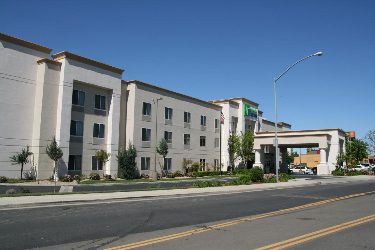 Holiday Inn Express Stockton Southeast By Ihg Exteriör bild
